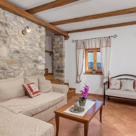 Rona Stone House Apartments Janja Boljun Екстер'єр фото